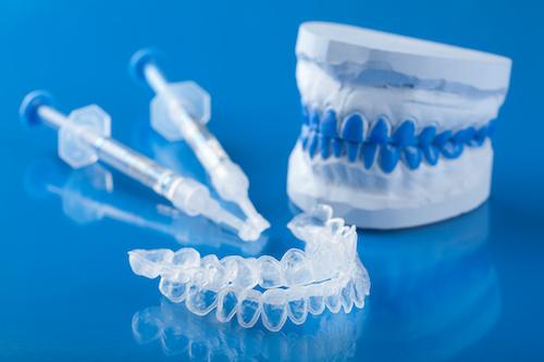 teeth whitening kit