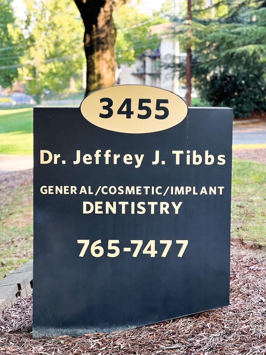 Office sign of Jeffrey J. Tibbs DDS PA